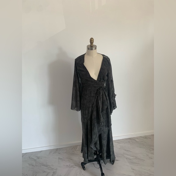 Fame and Partners- black and white polkadot wrap dress size 2 - Picture 2 of 4